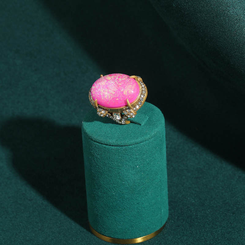 Vintage Large Opal Ring Pink A - Vintage Fashion Trends 2025 recension och pris