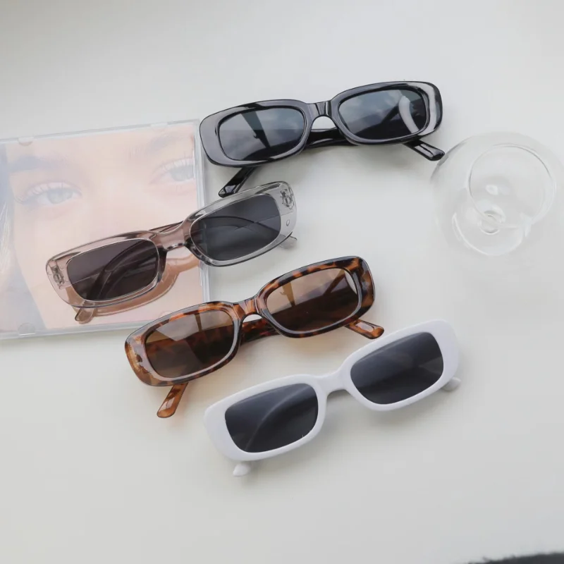 Vintage Small Square Sunglasse - Vintage Fashion Brands recension och pris