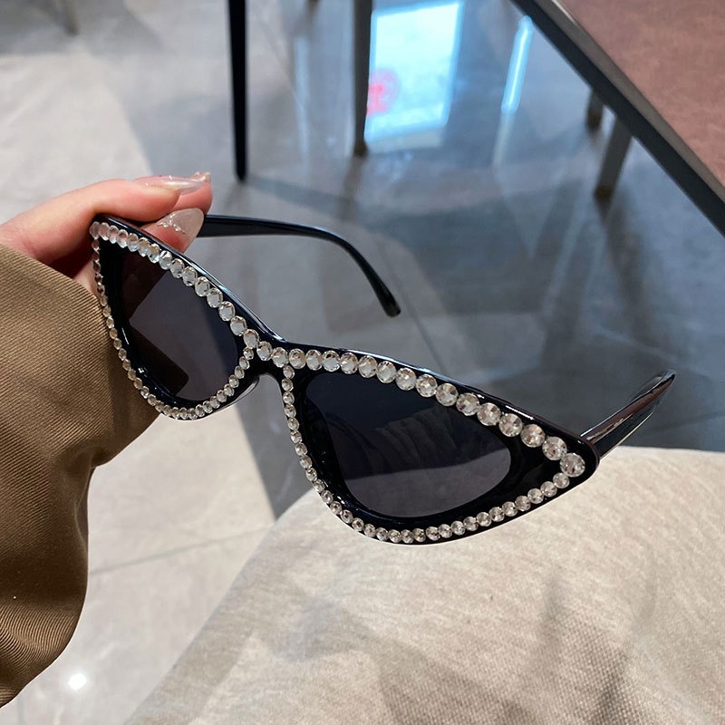 Vintage Luxury Cat Eye Sunglas - Vintage Fashion Brands recension och pris