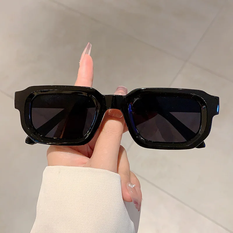 Vintage Rectangle Frame Sungla - Vintage Fashion Brands recension och pris