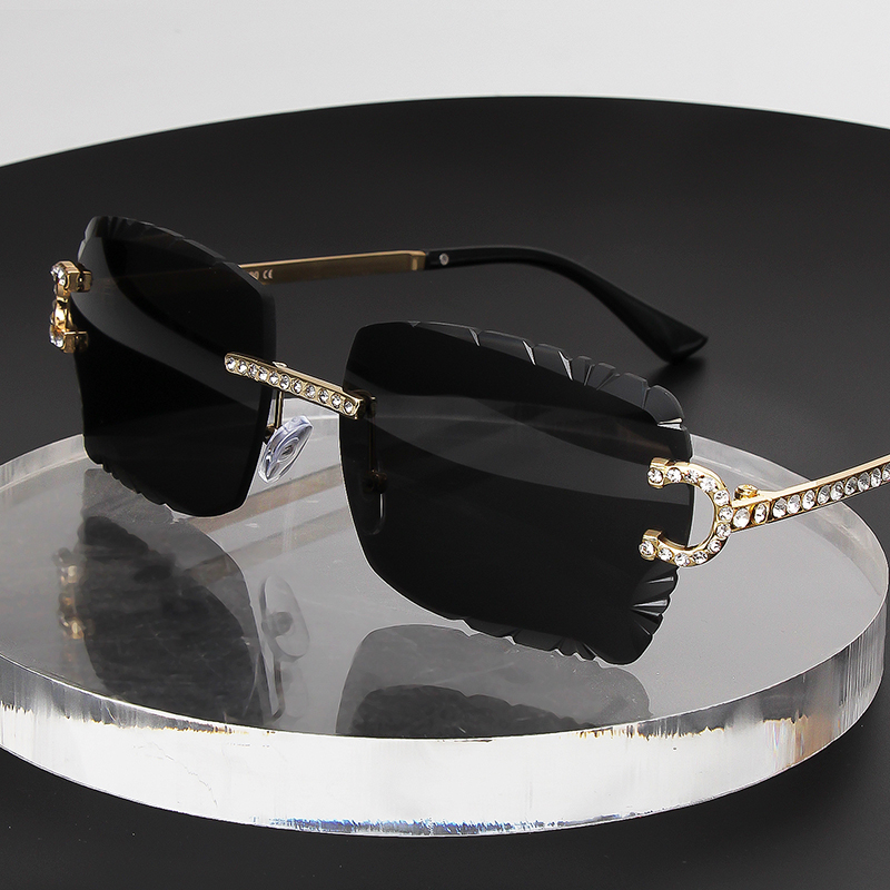 Fashion Rimless Square Sunglas - Vintage Fashion Brands recension och pris