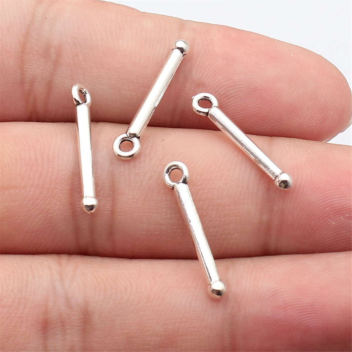 80pcs 22x4.3mm(0.87x0.17inch)  - Vintage Urban Fashion recension och pris